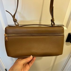 Ela Handbags Case Clutch in Brown